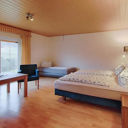 Haus Rabenswalde Сasa de vacaciones Garnbach