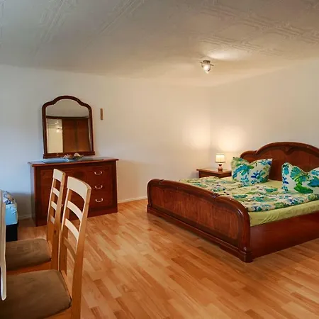 Haus Rabenswalde Сasa de vacaciones Garnbach